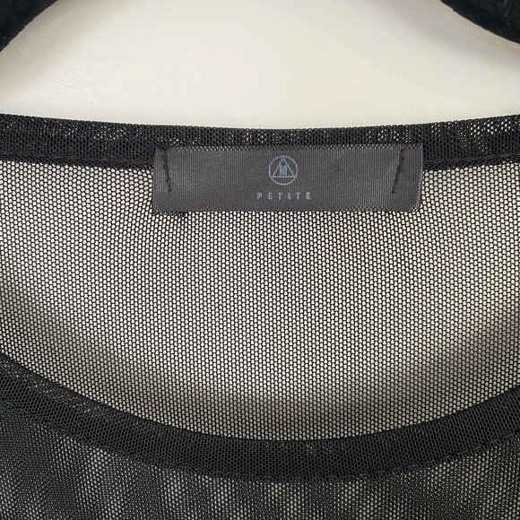 Mesh Black Top - Picture 3 of 4